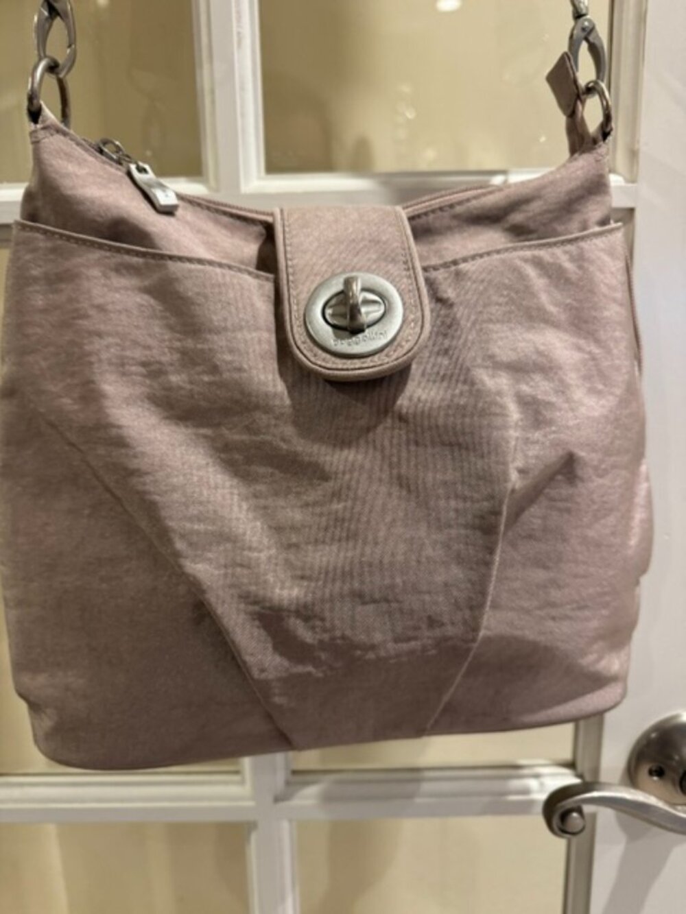 Baggallini Crossbody in Light Rose